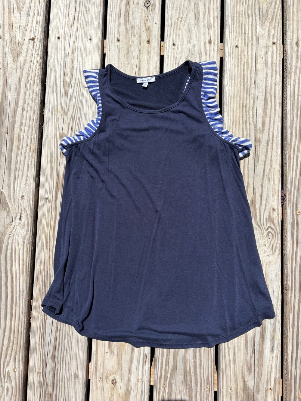 White Birch Women' Sz S Sleeveless Ruffle Top Navy with Stipe Boho Flowy Stretch